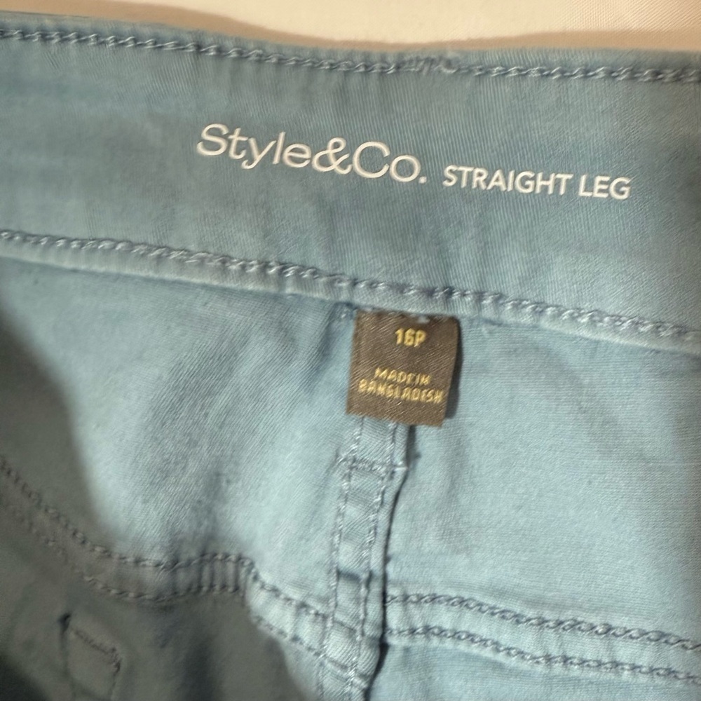 NWT Style & Co 16P Blue High Rise Straight Leg Jeans Petite Stretch Denim - Picture 4 of 8